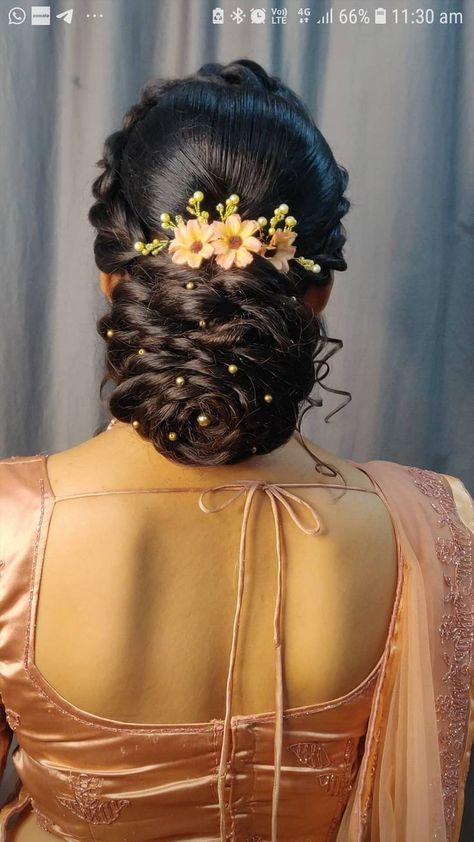 Pin by meena kansara on Indian wedding hairstyles | Bridal hair buns, Bridal hair inspiration, Curly hair styles easy Latest Bun Hairstyles Indian, Latest Hair Styles Wedding Indian, Bun Hairstyles Indian, Indian Bun Hairstyles, Bridal Hairstyle Indian Wedding, Hair Style On Saree, Hair Styles Easy, Hairstyles Design, Wedding Bun Hairstyles