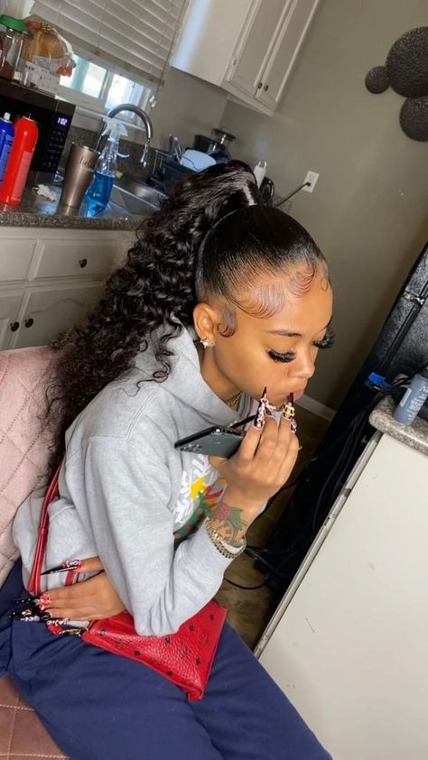 Baby Shower Hair Styles, Ponytail Hair Styles, Ponytail Curly Hair, Curly Ponytail Weave, Hair Styles Summer, Ponytail Sleek, High Curly Ponytail, Ponytail Curly, Sleek Braided Ponytail