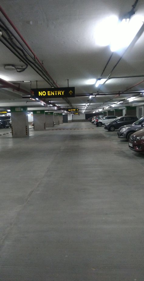 Aesthetic Parking photo Car In Parking Lot At Night, Basement Parking Aesthetic, Parking Area Aesthetic, Parkinglot Aesthetic, Backroom Aesthetic, Parking Garage Aesthetic, Park Snap, Faux Snap, Night Sky Photography