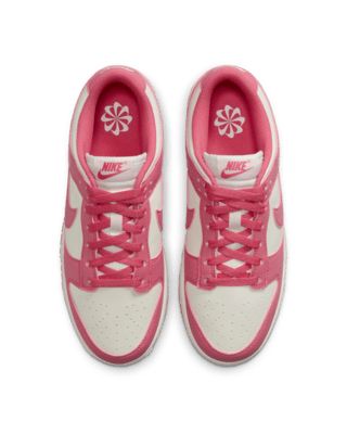 Dunks Triple Pink, Pink Nike Shoes Women, Pink Dunks, Nike Dunk Low Next Nature, Nike Shoes Women Fashion, Pink Nike Shoes, Pink Nikes, Pink Style, Nike Shoes Women