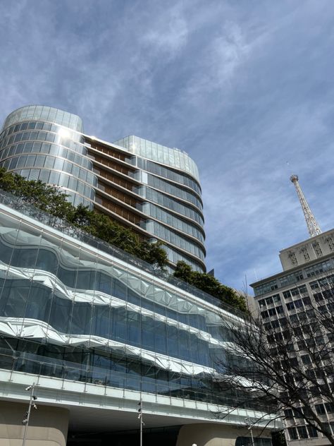 Modern building in the University of Technology Sydney city campus, Australia. #architecture #studentlife #aesthetic University Of Technology Sydney, Australia University, Australia Architecture, City Life Aesthetic, University Aesthetic, University Australia, 2025 Goals, Semester Abroad, University Of Sydney