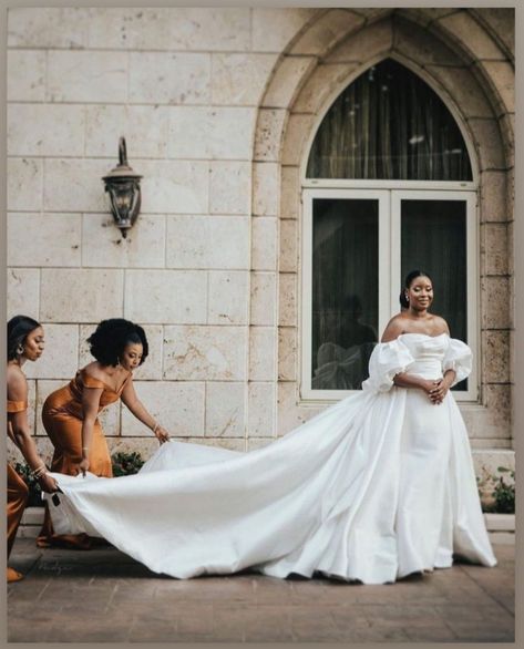 Black People Weddings, Puff Sleeve Wedding Dress, White Wedding Ceremony, Sleeve Wedding Dresses, African American Weddings, Minimalist Bride, Sister Photos, Black Bridal, Black Bride