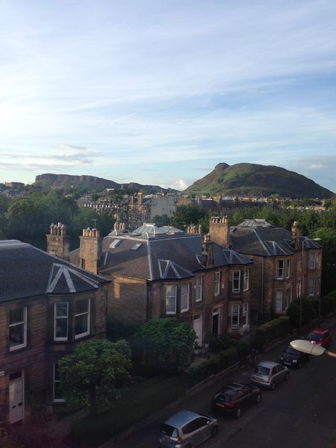 Arthur's Seat - Edinburgh Edinburgh Arthur's Seat, Masters Abroad, Arthurs Seat Edinburgh, Arthur's Seat, Uk Trip, True Homes, Greatest Adventure, Uk Travel, Seattle Skyline