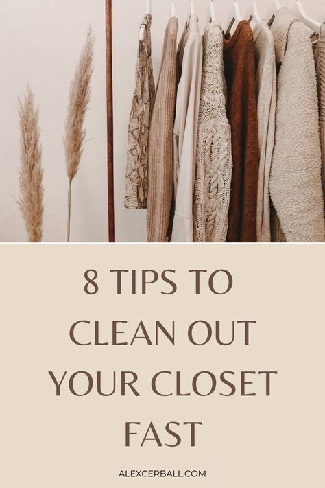 how to clean out your closet Teacher Capsule Wardrobe, Eco Friendly Laundry, Upcycling Fashion, Zara Basics, Ethical Shopping, Sustainable Shopping, Fashion Buyer, Shopping Tips, Sustainable Lifestyle