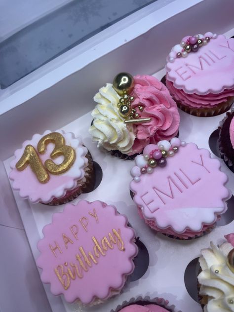 Pink and gold cupcakes 13th Birthday Cupcakes Girl, 13 Birthday Cupcakes, 13th Birthday Cupcakes, Pink And Gold Cupcakes, Girl Birthday Cupcakes, 14th Birthday Party Ideas, Birthday Cupcakes Decoration, Pink Sweets, 13 Birthday Cake