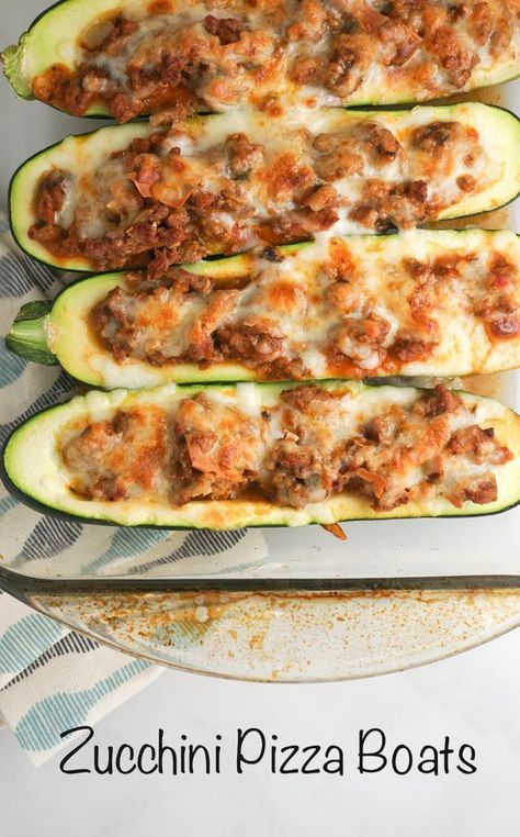 Turkey Pizza, Pizza Boats, 1000 Calorie, Atkins Recipes, Stuffed Zucchini, Zucchini Boats, South Beach Diet, Low Carb Zucchini, Healthy Low Carb Recipes