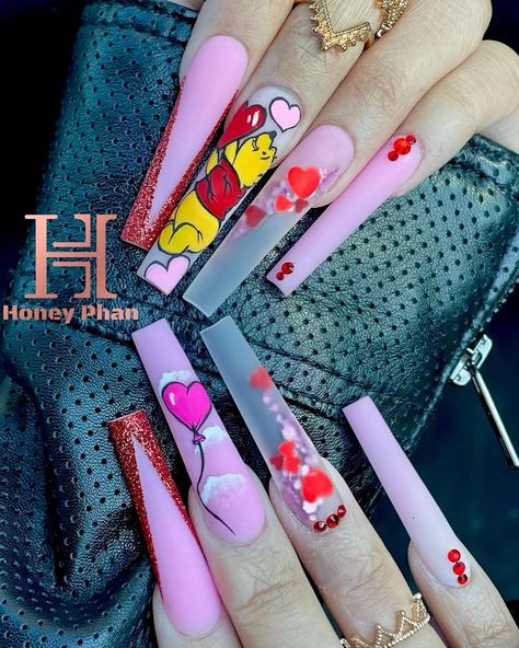 @hnnailsbyhoney shared a photo on Instagram: “Happy Sunday everyone Pooh for Vday nails 💗💕💗💕💗💕💗💕 Products used: acrylic powder HP069, crystal clear, S6 Sprinkle On Glitter, pro gel…” • Jan 30, 2022 at 3:24pm UTC Valentines Disney Nails, Magical Nails, Nail Video, Valentines Nail, Nail Pics, Pop Art Nails, Cartoon Nails, Vday Nails, Nude Nail Designs