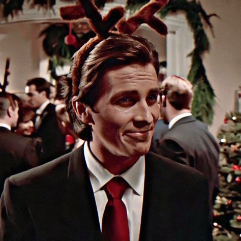 American Psycho American Physco Matching Pfp, Patrick Bateman Matching Pfp, Patrick Bateman Christmas, Patrick Bateman Icon, Sigma Face, American Pshyco, Pat Bateman, 80s Actors, Patrick Bateman