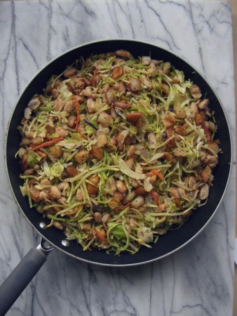 Cabbage And Cannelli Beans, Cabbage And White Beans, Beans And Cabbage Recipe, Cabbage And Beans Recipes, Seared Cabbage, White Bean And Cabbage, Cabbage And Beans, Warming Foods, Beans And Potatoes