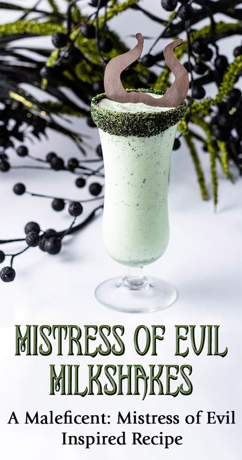 Disney Halloween Recipes, Disneyland Desserts, Movie Inspired Recipes, Movie Dinner, Disney Baking, Maleficent Mistress Of Evil, Disney Inspired Food, Disney Dishes, Mistress Of Evil