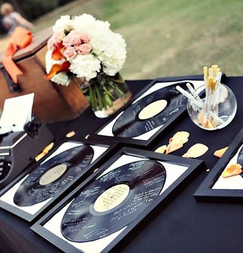 Music Lovers Wedding, Record Wedding, Creative Wedding Guest Books, Gangster Party, Wedding Guest Book Table, Record Painting, Rockabilly Wedding, Rock N Roll Wedding, Music Themed Wedding