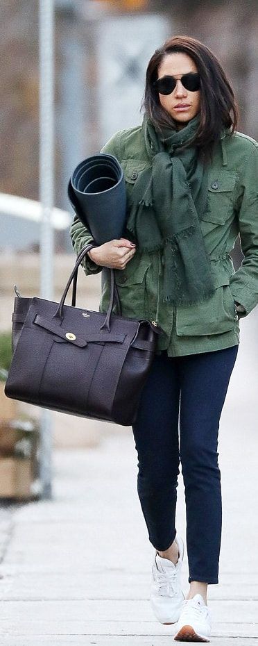 Mulberry Bag Bayswater, Mulberry Zipped Bayswater, Mulberry Bag, J Crew Style, Princesa Diana, Iconic Bags, The Duchess, Yoga Class, Meghan Markle