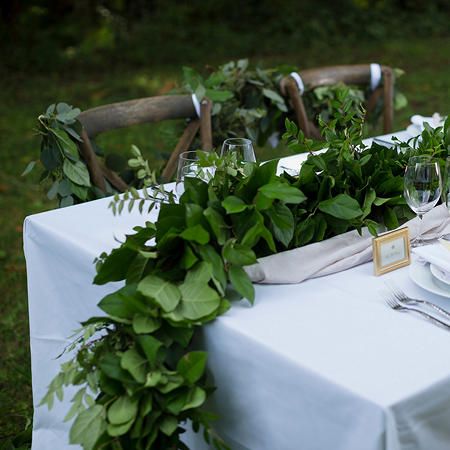 Western Greens Garland (Choose 15 or 25 feet) - Sam's Club 50th Birthday Dinner, Wedding Greenery Garland, Lush Greenery Wedding, Sage Green Wedding Colors, Fresh Garlands, Garland Flower, Italian Ruscus, Table Garland, Guest Table