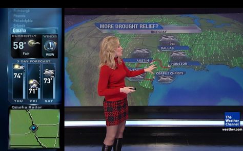 Your Weather Channel Blogspot.: Nicole Mitchell of Weather Channel caps/pictures. Nicole Mitchell, Gretchen Carlson, Favorite Weather, Weather Channel, The Weather Channel, Tv News, Picture Photo, Quick Saves