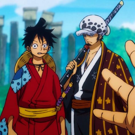 One Piece Law X Luffy, Luffy And Law, Law Luffy, Best Naruto Wallpapers, One Piece Photos, One Piece Ship, Trafalgar Law, One Piece Drawing, One Piece Images