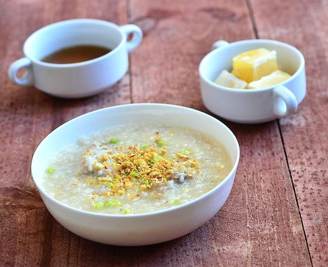 Arroz Caldo Arroz Caldo Recipe, Caldo Recipe, Rice Congee, Kawaling Pinoy, Filipino Foods, Midday Snack, Filipino Dishes, Pinoy Food, Steamed Rice