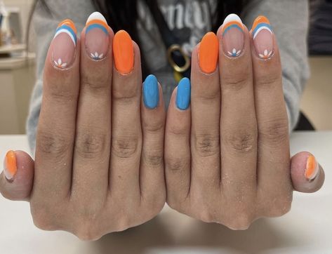 Nails Inspiration Simple, Teacher Nails, Florida Nails, Blue And White Nails, Wow Nails, Sassy Nails, Girly Acrylic Nails, Summery Nails, Girl Code