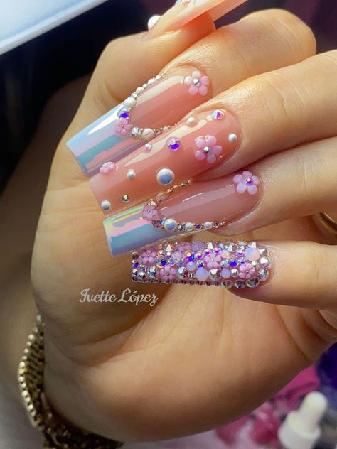 Sassy Nails, Swarovski Nails, Glamour Nails, Fall Acrylic Nails, Long Acrylic Nails Coffin, Bling Acrylic Nails, Gem Nails, Luxury Nails, Fancy Nails