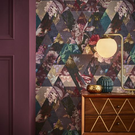 Graham & Brown's Wallpaper of the Year 2021 revealed Pink Green Wallpaper, Living Room Shades, Design Color Trends, Sherwin Williams Colors, Interior Design Color, Benjamin Moore Colors, Graham & Brown, Art Deco Wallpaper, Wallpaper Trends