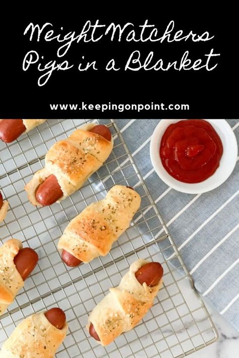 These are WW friendly and kids love them too! Healthy Pigs In A Blanket Recipe, Healthy Pigs In A Blanket, Kid Friendly Dinners Healthy, Recipes Using Crescent Rolls, College Help, Weight Watchers Meals Dinner, Teacher Lunches, Keeping On Point, Hot Dog Rolls