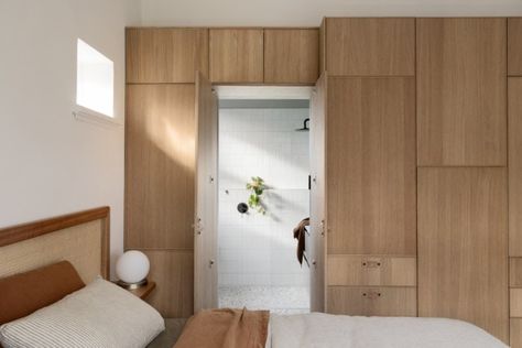 Hidden Bathroom Door, Hidden Bathroom, Kaufmann House, Summer House Design, Home Engineering, Bathroom Door, Architecture Awards, Hidden Door, Bedroom Door