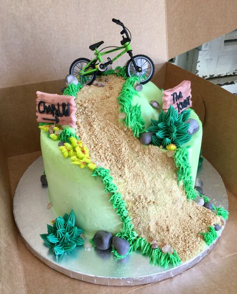 Mountain Bike Birthday Cake, Mountain Bike Cake Ideas, Bmx Cake, Mountain Bike Cake, Cycling Cake, Bicycle Cake, Bike Cake, Mountain Cake, Bike Cakes