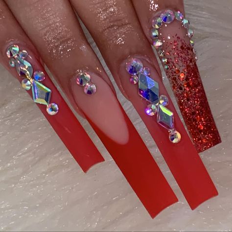 Red Nail Designs With Diamonds, Red Bling Nails Rhinestones, Red Glam Nails, Red Nail Sets, Red Bling Nails, Red Birthday Nails, Red Baddie Nails, Red Nails With Rhinestones, Prom Things