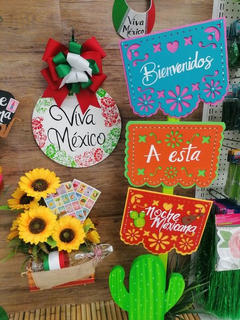 Mexico Independence Day Decoration, Letters Decoration Ideas, Fiesta Mexicana Ideas, Hispanic Heritage Month Activities, 50th Golden Anniversary, Mexican Birthday Parties, Mexican Party Decorations, Mexican Fiesta Party, Mexican Birthday