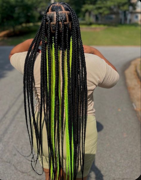 Blue Large Knotless Braids, Jumbo Knotless Box Braids Peekaboo, Peekaboo Knotless Braids Blue, Jumbo Knotless Box Braids With Color, Travelling Hairstyles, Baddie Braids, Straight Braids, Peekaboo Braids, Black Hair Protective Styles