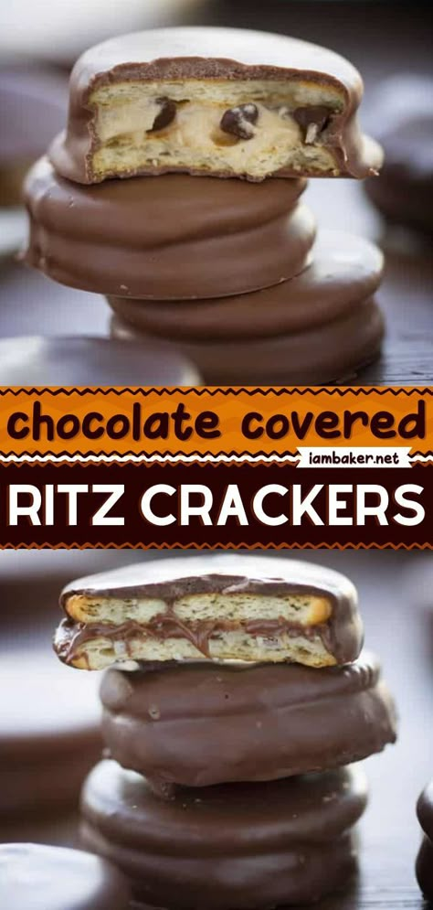 Chocolate Covered Ritz Crackers Recipe, Chocolate Covered Ritz Crackers, Ritz Crackers Recipes, Holiday Basket Ideas, No Bake Christmas Desserts, Ritz Cracker Dessert, Quick Christmas Desserts, Ritz Cracker Cookies, Coquito Drink