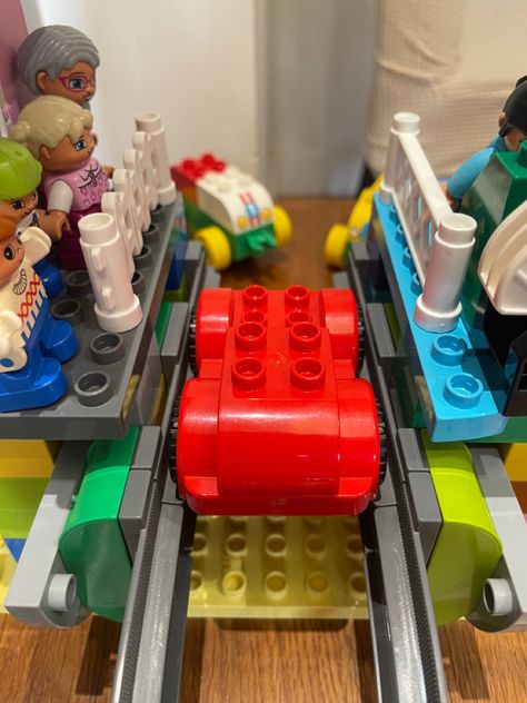 Duplo Ideas, Tiles Ideas, Kids Toys For Boys, Lego Activities, Magnetic Tiles, Lego Party, Toy Brand, Toddler Life, Lego Duplo