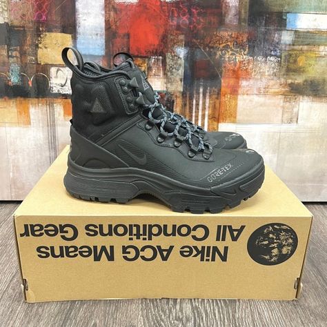 * Original Half Box, No Lid * Condition : Deadstock (Brand New) * Retail : $230 * Style Code : Dd2858 001 * As Part Of Its All Conditions Gear Collection, Nike Presents Its Air Zoom Gaiadome Gore-Tex Boots. This Adventure-Ready Style Features Gore-Tex Technology To Keep Your Feet Dry And Nike’s Signature Air Technology To Absorb Impact And Offer Unmatched Cushioning. For Traction While Hiking The Trail, These Boots Have Large Lugs And Three-Pronged Traction Patterns On Their Sturdy Outsoles. * S Gore Tex Boots, Nike Acg, Triple Black, S Signature, Air Zoom, The Trail, Gore Tex, Black Nikes, Black Boots