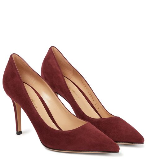 Gianvito Rossi Heels, Burgundy Suit, Rossi Shoes, Goat Leather, Red Suede, Suede Pumps, Gianvito Rossi, Kate Middleton, Pump Shoes