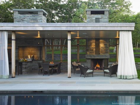 Coastal pool house with a fireplace by Jill Neubauer Architects Poolhouse Guesthouse, Indoor Swim Spa, Pool Gazebo, Pool Guest House, Pool Pavilion, Pool House Designs, Pool House Plans, Shingle Style Homes, Outdoor Pavilion