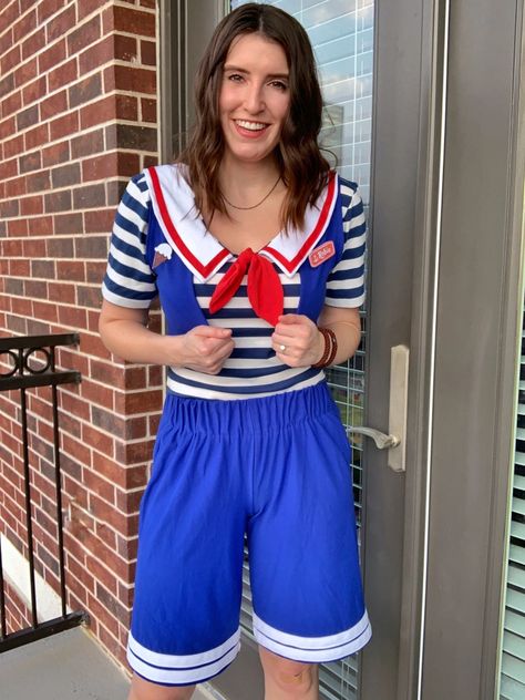 Robin Stranger Things Costume, Robin From Stranger Things, Robin Stranger Things, October First, Stranger Things Cosplay, Robin Costume, Stranger Things Costume, Netflix Shows, Happy October