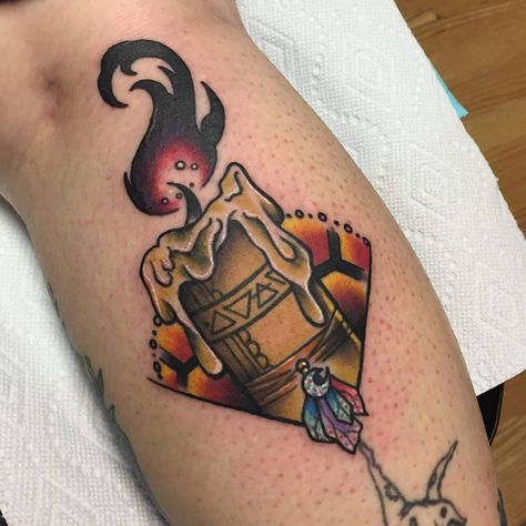 Movies, TV & Music | 21 Hocus Pocus Tattoos That We Found "Quite Lovely," Thank You Very Much | POPSUGAR Entertainment Binx Tattoo, Pie Tattoo, Nerd Drawing, Hocus Pocus Tattoo, Magical Tattoos, Halloween Sleeve, Horror Sleeve, Thackery Binx, Fake Tattoo Sleeves