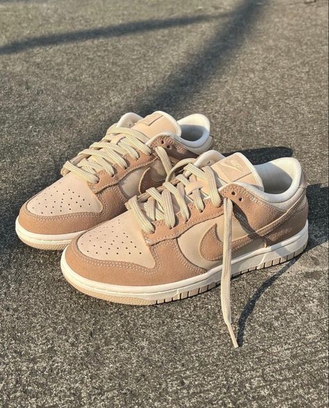 Sand Drift Dunk, Sandrift Dunks, Sanddrift Dunks, Dunks Neutral, High Top Nike, Fluffy Shoes, Low Top Jordans, Trendy Shoes Sneakers, Shoe Wishlist