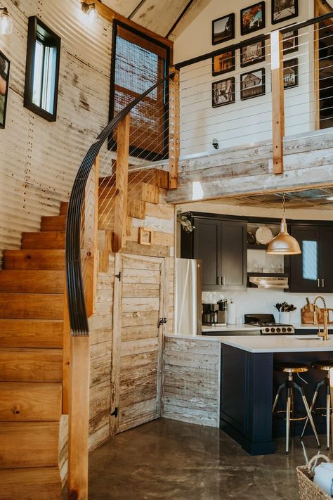 Grain Silo Conversion, Yurt Loft Ideas, Grain Bin Homes Interiors, Grain Bin Interior Ideas, Grain Bin House Interior, Silo Conversion, Silo Homes, Bin House, Grain Bin House