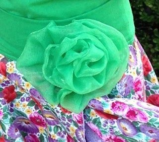 Organza Fabric Flower Rosette EASY : 6 Steps - Instructables How To Make Rosettes, Fabric Rosette, Make Flowers, Sewing Machine Needle, Making A Bouquet, Halloween Contest, Wrist Corsage, Organza Fabric, Straight Stitch