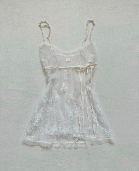 White Sheer Dress, Rare Clothing, Night Gown Dress, Cute Lingerie, Pretty Lingerie, Lace Fashion, 2000s Fashion, Dress And Heels, Dream Clothes