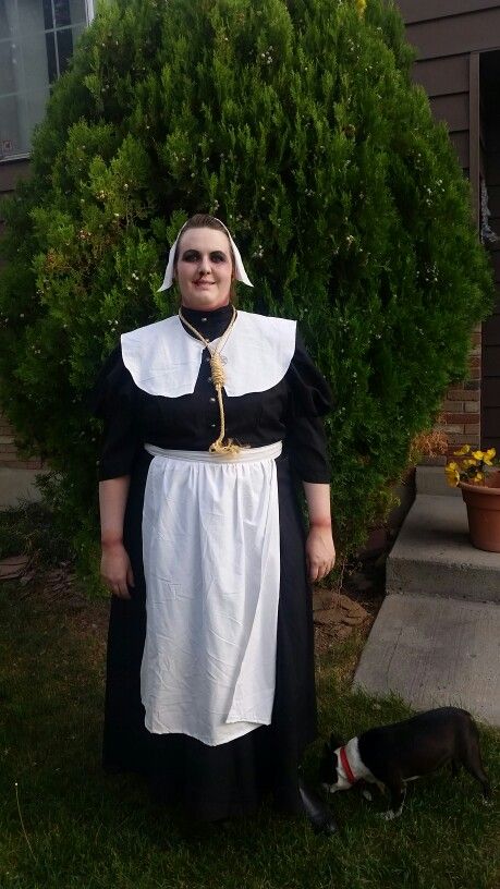 Salem Witch 2015 My costume for witches night out. Lords Of Salem Costume, Salem Witch Costume Diy, Salem Witch Trials Costume, Salem Witch Costume, Worst Witch Costume, The Salem Witch Trials, Salem Witch Trails, Witch Costume Diy, Witches Night Out