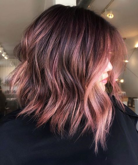 Pretty Hair Color Ideas, Chocolate Mauve Hair, Shades Formulas, Mauve Hair, Guytang Mydentity, Root Smudge, Hair Spring, Redken Shades, Vlasové Trendy