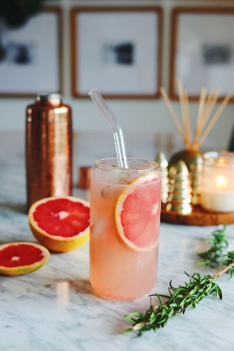 Grapefruit Crush Recipe, Grapefruit Crush, Grapefruit Cocktail, Lemon Lime Soda, Lime Soda, Grapefruit Juice, Triple Sec, Fresh Juice, Adult Drinks