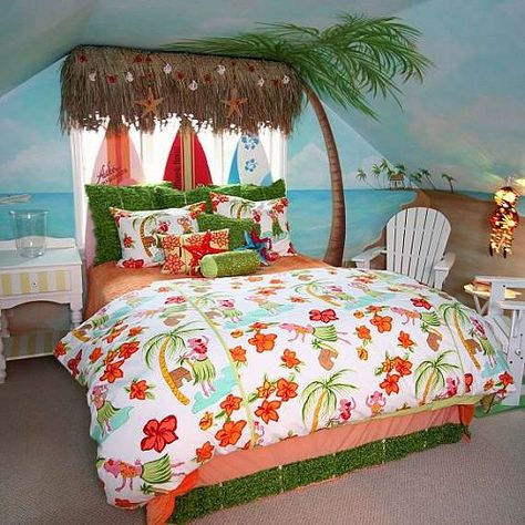 DECO IDEA: beach bedrooms Teenage Beach Bedroom, Hawaiian Bedroom, Surfer Girl Bedroom, Beach Style Bedroom, Beach Themed Bedroom, Tropical Bedrooms, Bedroom Murals, Beach Room, Themed Bedroom