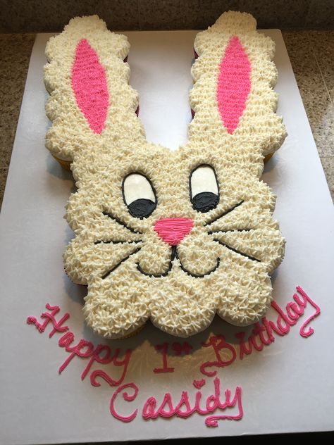 Bunny pull-apart cupcake cake Rabbit Pull Apart Cupcake Cake, Bunny Cupcake Cakes Pull Apart, Bunny Shaped Cupcakes, Cupcake Bunny Cake, Easter Bunny Cupcake Cake, Pull Apart Easter Cupcakes, Pull Apart Bunny Cupcake Cake, Bunny Pull Apart Cupcakes, Easter Cupcake Cakes Pull Apart