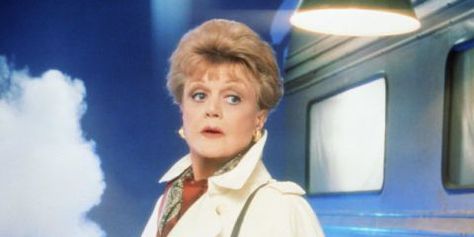 Jessica Fletcher, American Movies, Dangerous Minds, Angela Lansbury, Girl With Glasses, Miss Marple, The Eighties, Old Tv Shows, Trivia Questions