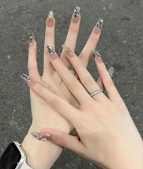 Nail Flash, Nail Y2k, Fake Nails White, Witchy Nails, Fake Nails Designs, Beauty Hacks Nails, Super Cute Nails, Asian Nails, Sassy Nails