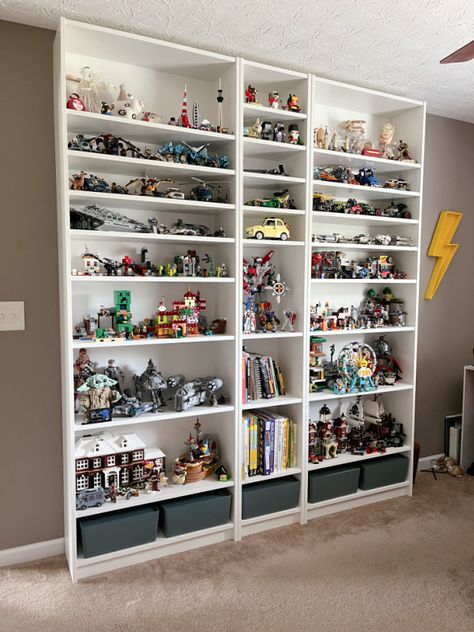 Billy Lego Storage, Lego Furniture Lifesize, Ikea Billy Lego Display, Ikea Billy Lego Storage, Lego And Book Display, Lego Model Storage, Lego Ninjago Display, Lego Display Bookcase, Lego Shelving Ideas