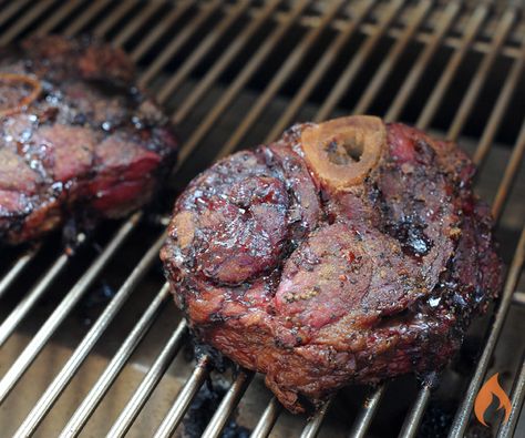 Elevate your barbecue skills with this Smoked Osso Buco. The melt-in-your-mouth beef is smoked to perfection and braised in tomatoes, olives and red wine.4 servings2 large beef shanks Kosher salt Pepper Garlic powder Onion powder Ground thyme 1 tablespoon vegetable oil 1/2 cup sweet onion, chopped 2 stalks celery, chopped 2 carrots, peeled and chopped 3 cloves garlic, minced 1 cup dry red wine 1 cup beef Osso Bucco Beef, Beef Shank Recipe, Osso Bucco Recipe, Beef Shanks, Veal Shank, Osso Bucco, Beef Shank, Osso Buco, Smoked Food