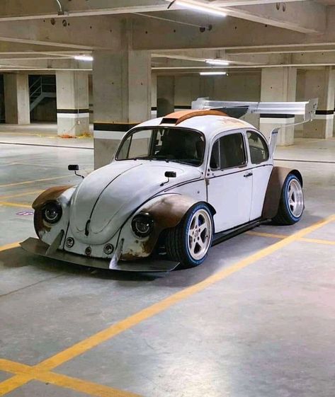 Vw Beetle Accessories, Car Beetle, Vw Bug Interior, Vw R32, Cars On The Road, Vw Super Beetle, Vw Baja, Hot Vw, Vw Ideas